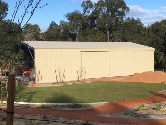 Custom garaport and sliding door farm shed in Perth, Western Australia
