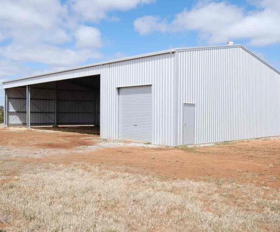 Farm shed with closed-in lean-to Perth